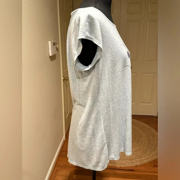 #95 Disney Mickey & Minnie Light Blue Tee Sz Medium - Picture 6 of 10